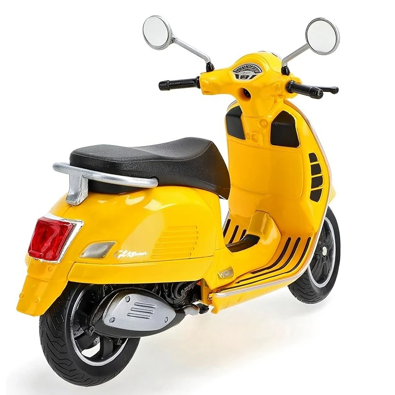  تصویر کالای موتور بازی ولی مدل Vespa Gts Super 2020 ارایه شده در فروشگاه اینترنتی آیدین توی.https://aidintoy.com/ 