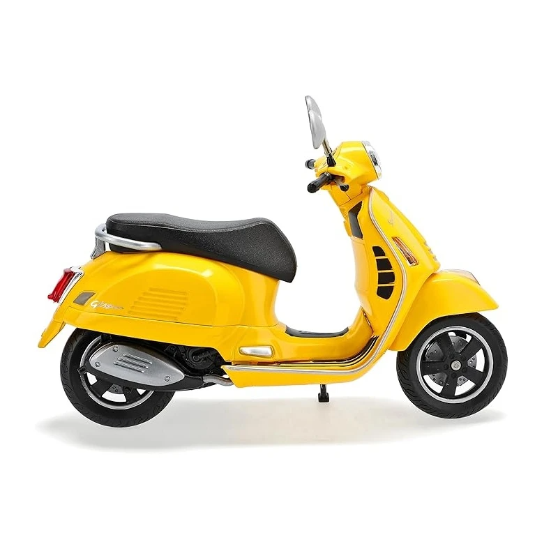  تصویر کالای موتور بازی ولی مدل Vespa Gts Super 2020 ارایه شده در فروشگاه اینترنتی آیدین توی.https://aidintoy.com/ 