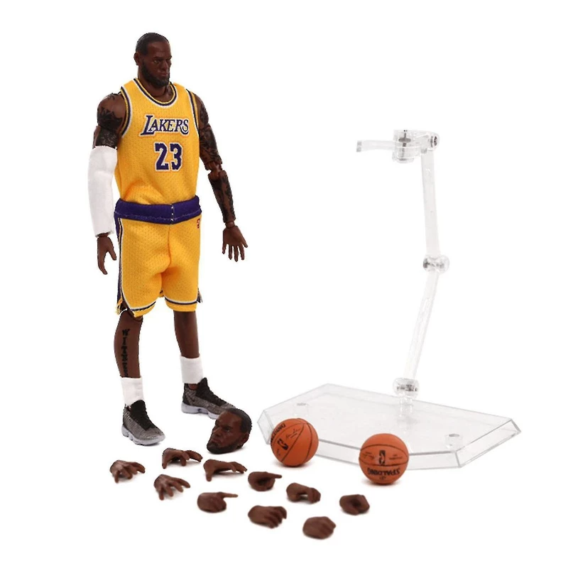  تصویر محصول اکشن فیگور مافکس مدل Mafex Lebron James ارایه شده در سایت https://aidintoy.com/ 