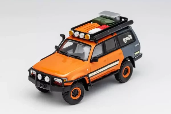 ماشین فلزی چه ژی مدل Toyota Land Cruiser LC80 کد CZ609A