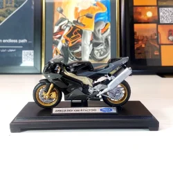 ماکت موتور وِلی مدل APRILIA RSV 1000R FACTORY کد AP19660PW