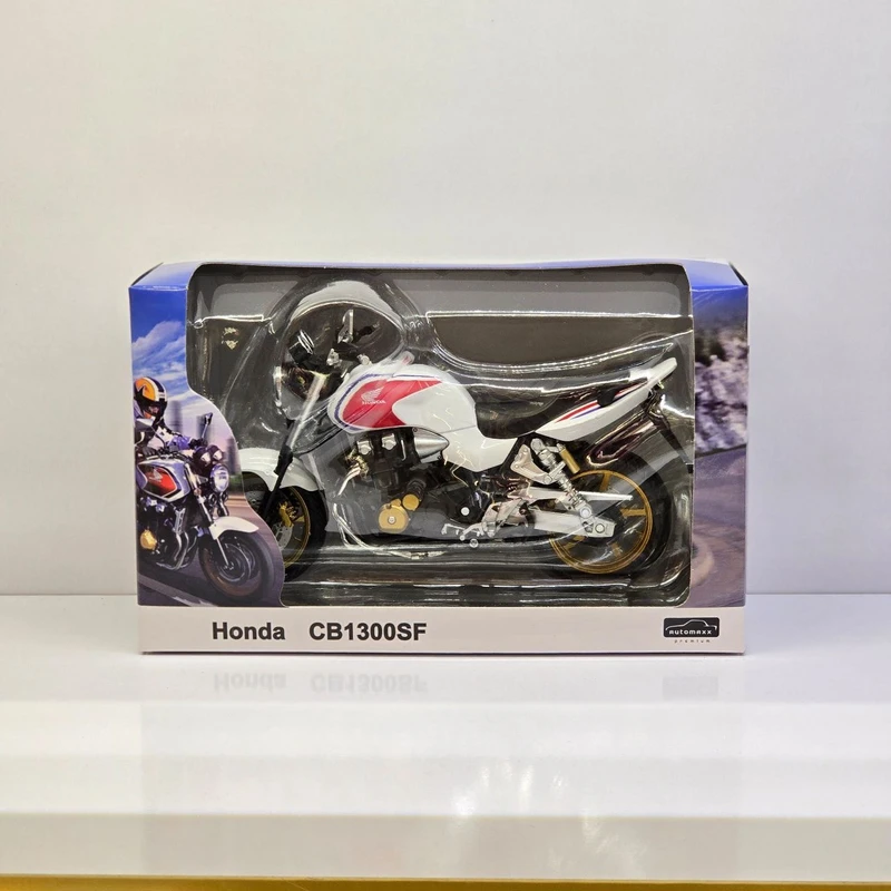 ماکت موتور اتومکس مدل 1300 Honda CB کد 6026