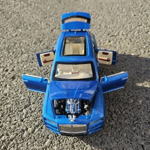 ماشین بازی مدل Rolls Royce Cullinan دودزا