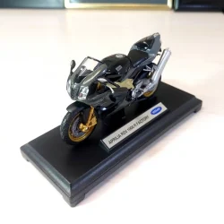 ماکت موتور وِلی مدل APRILIA RSV 1000R FACTORY کد AP19660PW