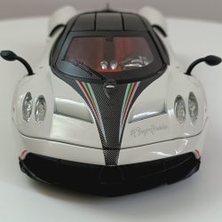 ماشین بازی چه ژی مدل Pagani Huayra کد CZ145AD