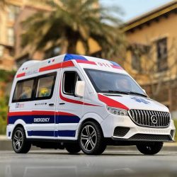 ماشین بازی مینی اتو مدل آمبولانس مرسدس بنز کد 0725