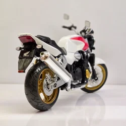 ماکت موتور اتومکس مدل 1300 Honda CB کد 6026