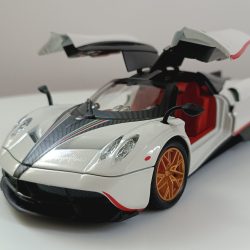 ماشین بازی چه ژی مدل Pagani Huayra کد CZ145AD