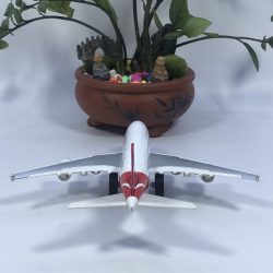هواپیمای بازی مدل موزیکال چراغدار طرح ایرباس A380 - Image 7