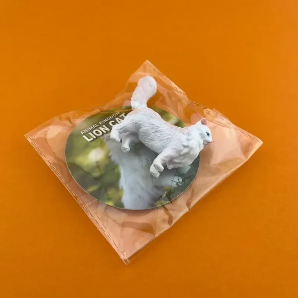 فیگور مدل گربه لایون