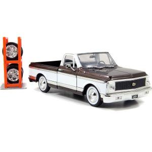 ماکت ماشین جادا مدل Chevy Cheyenne 1972 کد 96817