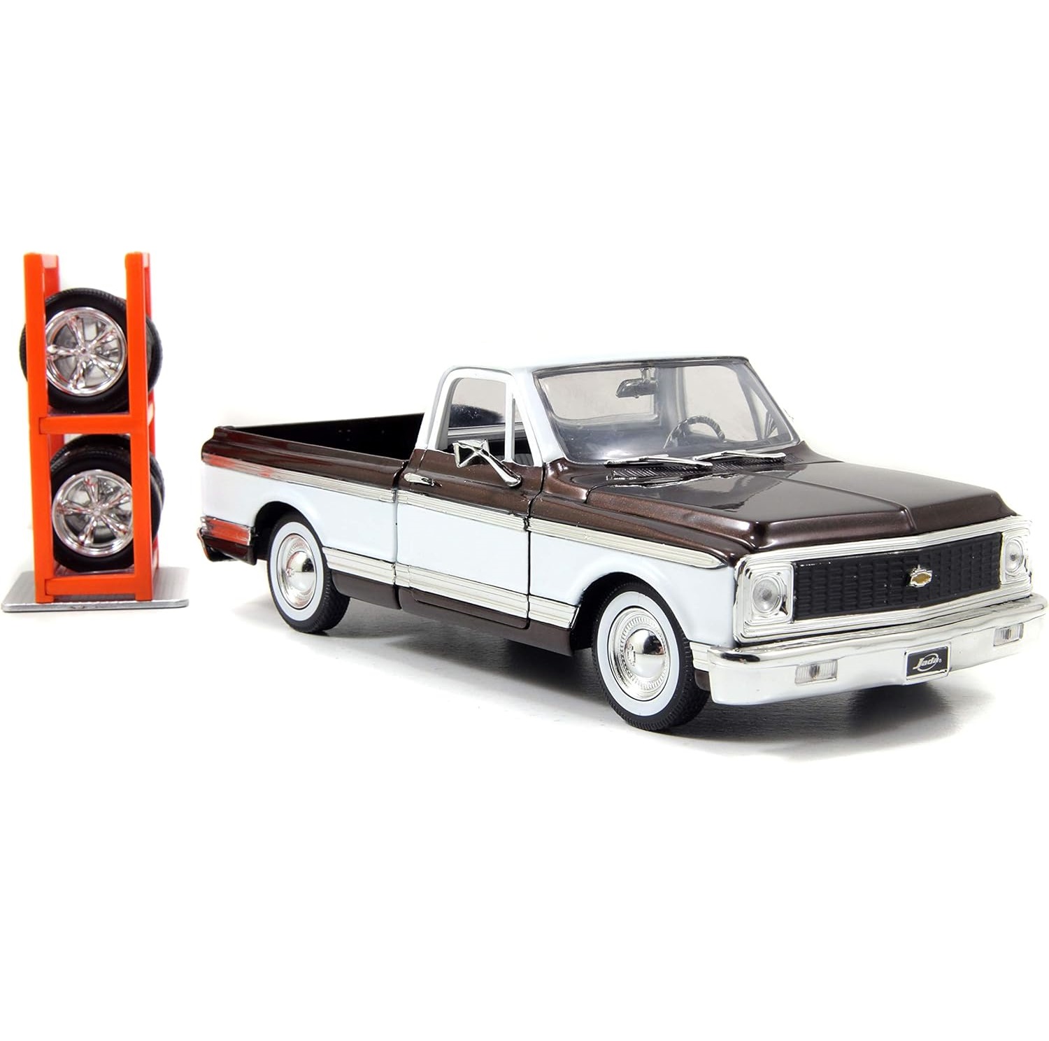 ماکت ماشین جادا مدل Chevy Cheyenne 1972 کد 96817