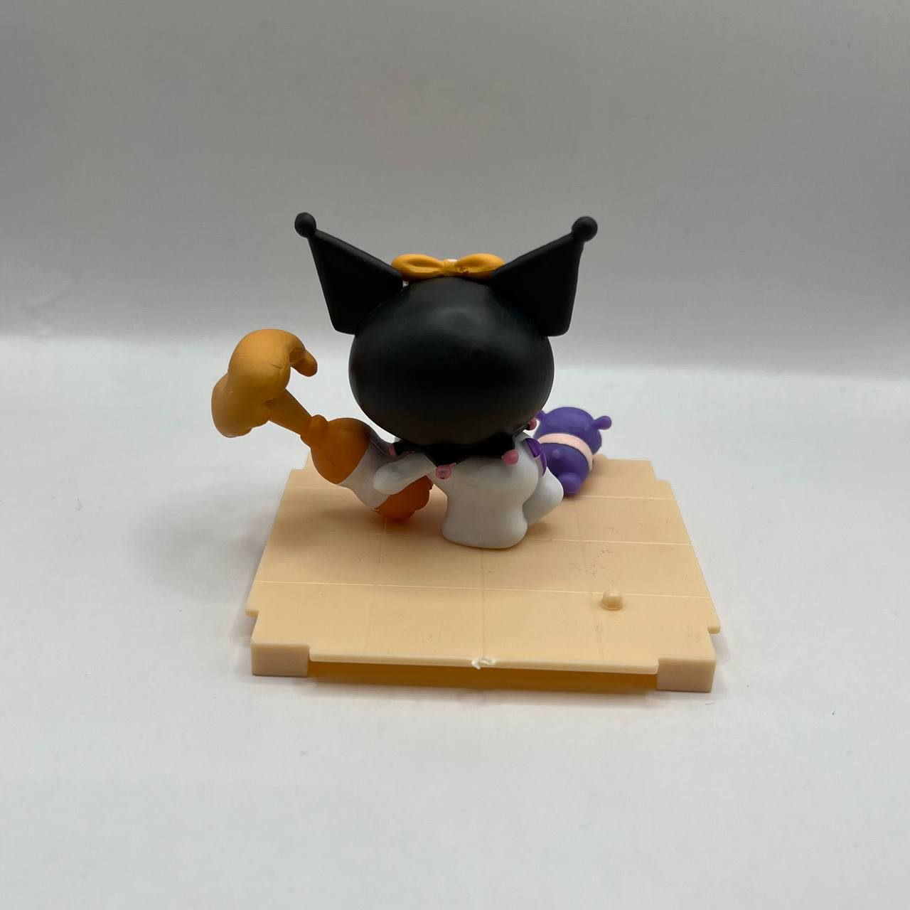 فیگور مدل کرومی کد KR936-2