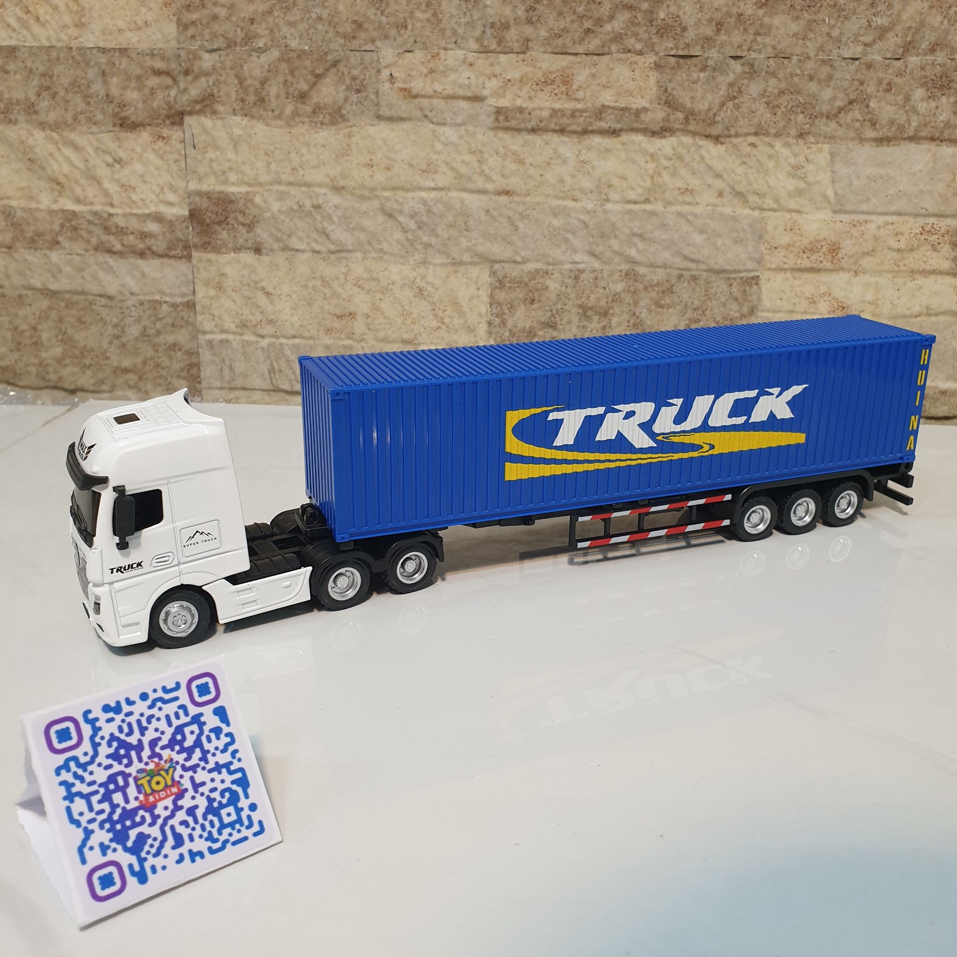 ماکت ماشین هوینا مدل container truck