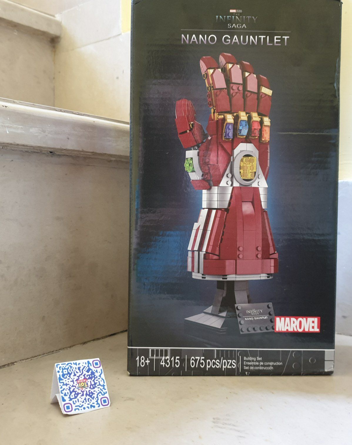 ساختنی ۶۷۵ تکه مدل اونجرز دستکش آیرون من طرح infinity stones کد ۴۳۱۵ 